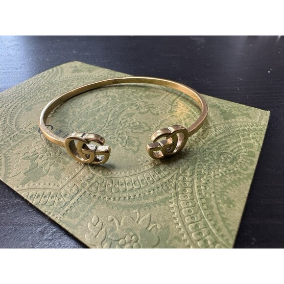 Gucci Double G Gold Tone Simple Running Cuff Bangle Bracelet - Picture 1 of 9